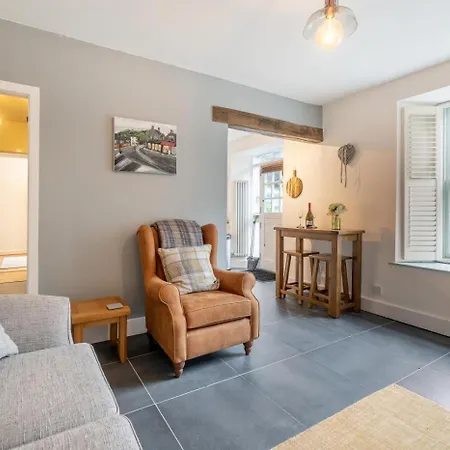 1 Bed In Oc-lr036 *